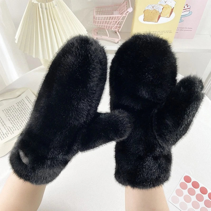 Women’s Plush-Lined Winter Gloves